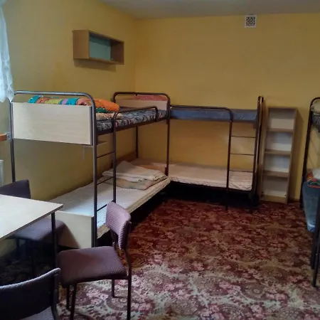 Schronisko Mlodziezowe Malgosia Lazy (Krakow)