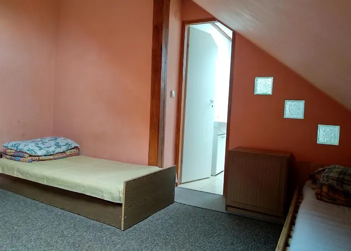 Schronisko Mlodziezowe Malgosia