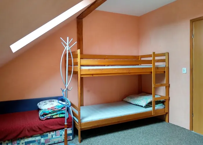 Hostel Schronisko Mlodziezowe Malgosia *