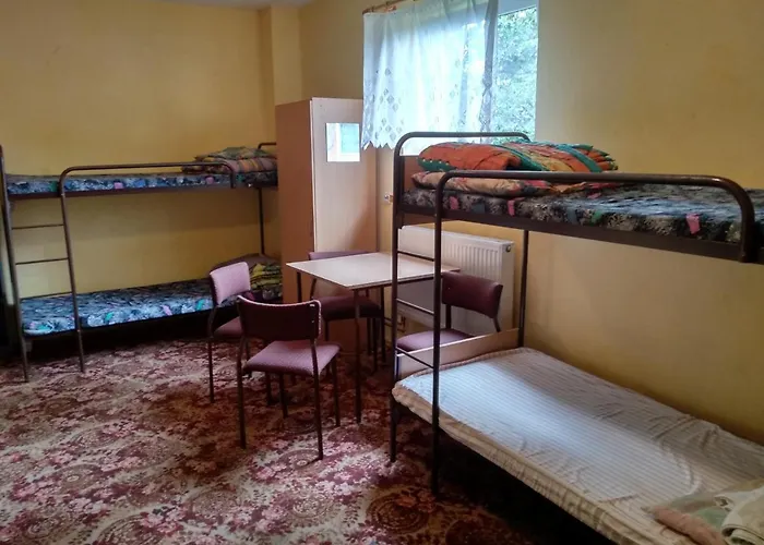 Schronisko Mlodziezowe Malgosia *