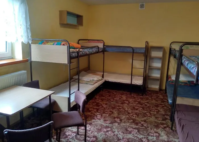 Schronisko Mlodziezowe Malgosia Lazy (Krakow)